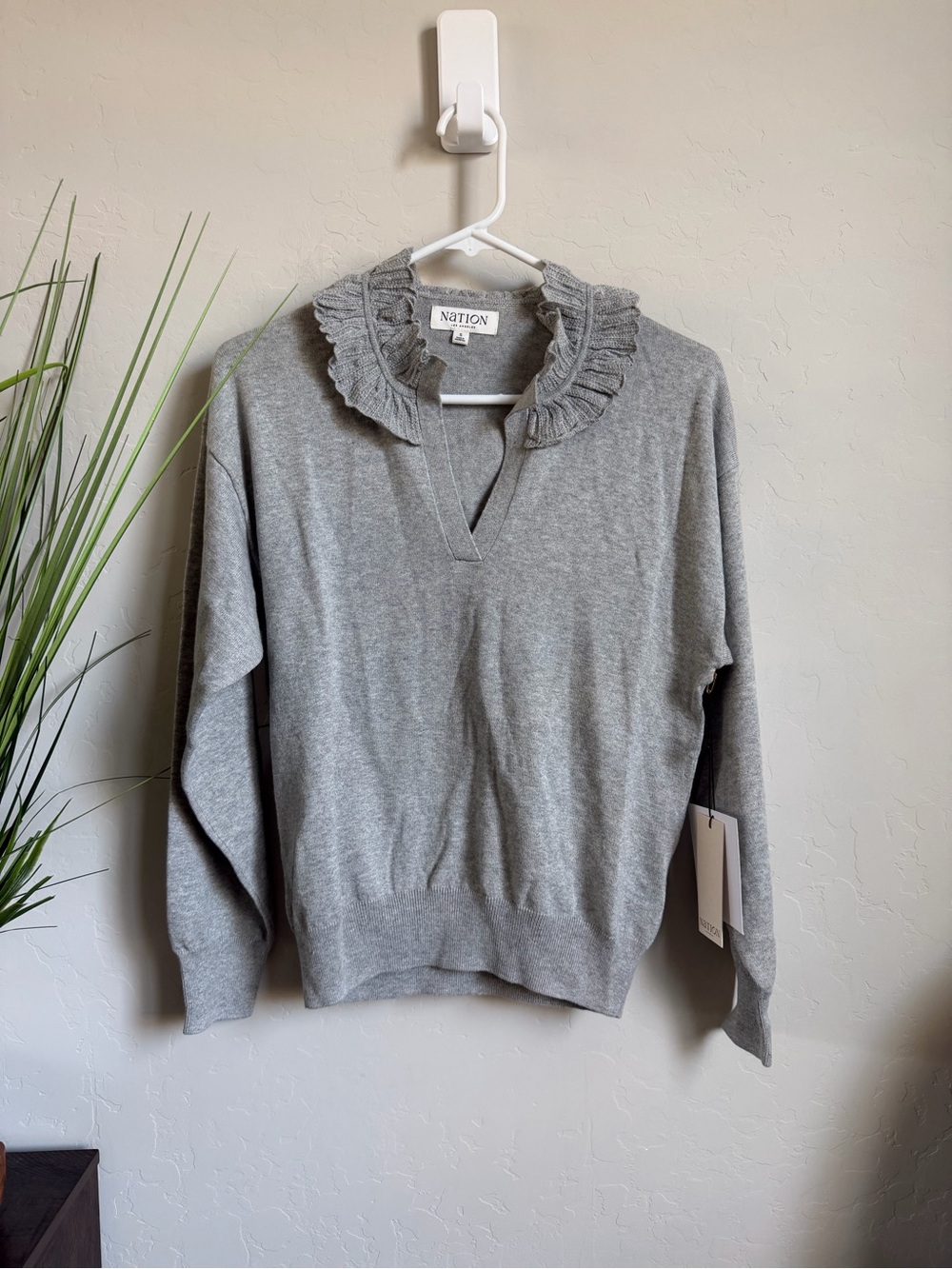 Nation LTD Winona Sweater Heather Gray Cashmere Blend Ruffle Collar NWT Small